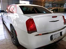 كرايسلر 300